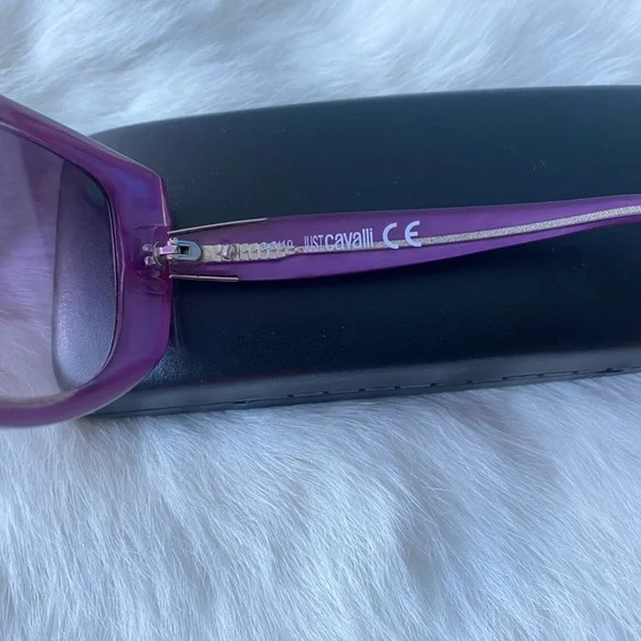 Just Cavalli Sunglasses - Picture 4 of 7
